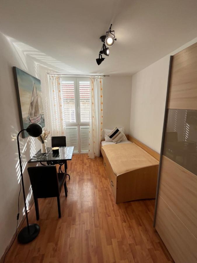 Apartment Haj *